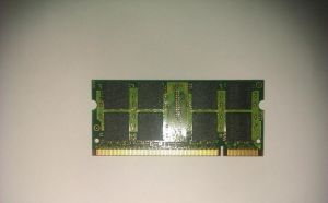 Predám operačnú pamäť pre notebooky So-dimm samsung 2GB